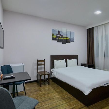 Granada Hotel Yerevan Luaran gambar